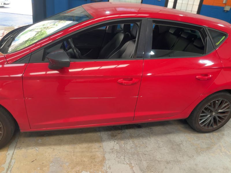 Seat Leon 1.6 TDI Style 2015 – снимка 4