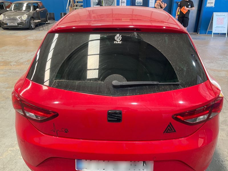 Seat Leon 1.6 TDI Style 2015 – снимка 42