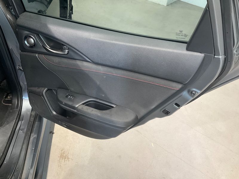 Honda Civic 2.0 VTEC Type-R GT 2019 – снимка 26