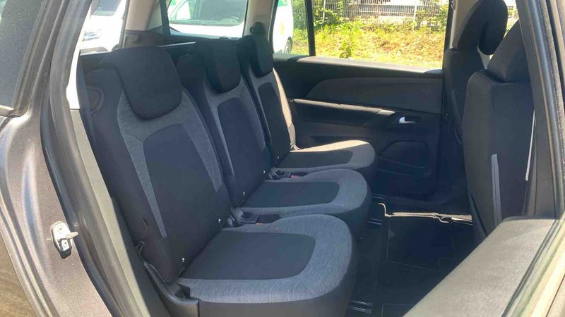 Citroen C4 Grand Spacetourer 1.5 Blue-HDi Business Class — zdjęcie 12