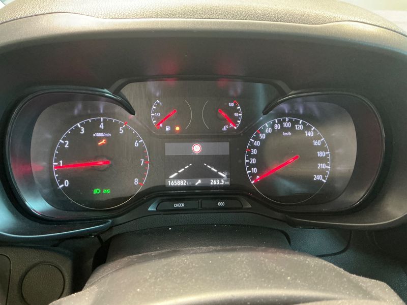 Opel Combo Life 1.5 CDTI Edition — zdjęcie 13