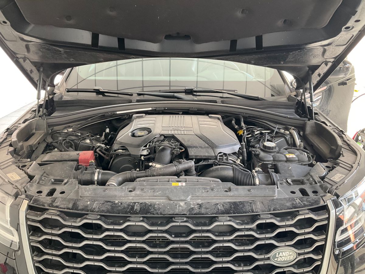 Land Rover 2019 — photo 29