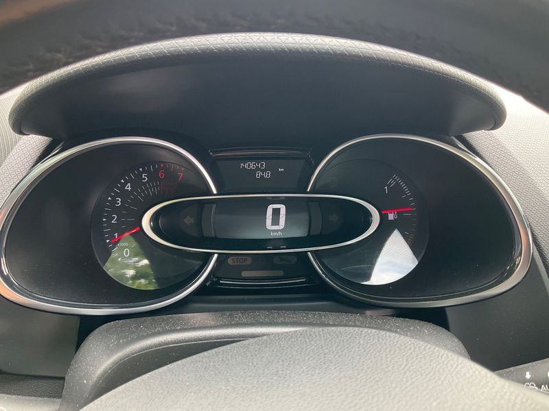 Renault Clio 0.9 Energy Intens — zdjęcie 13