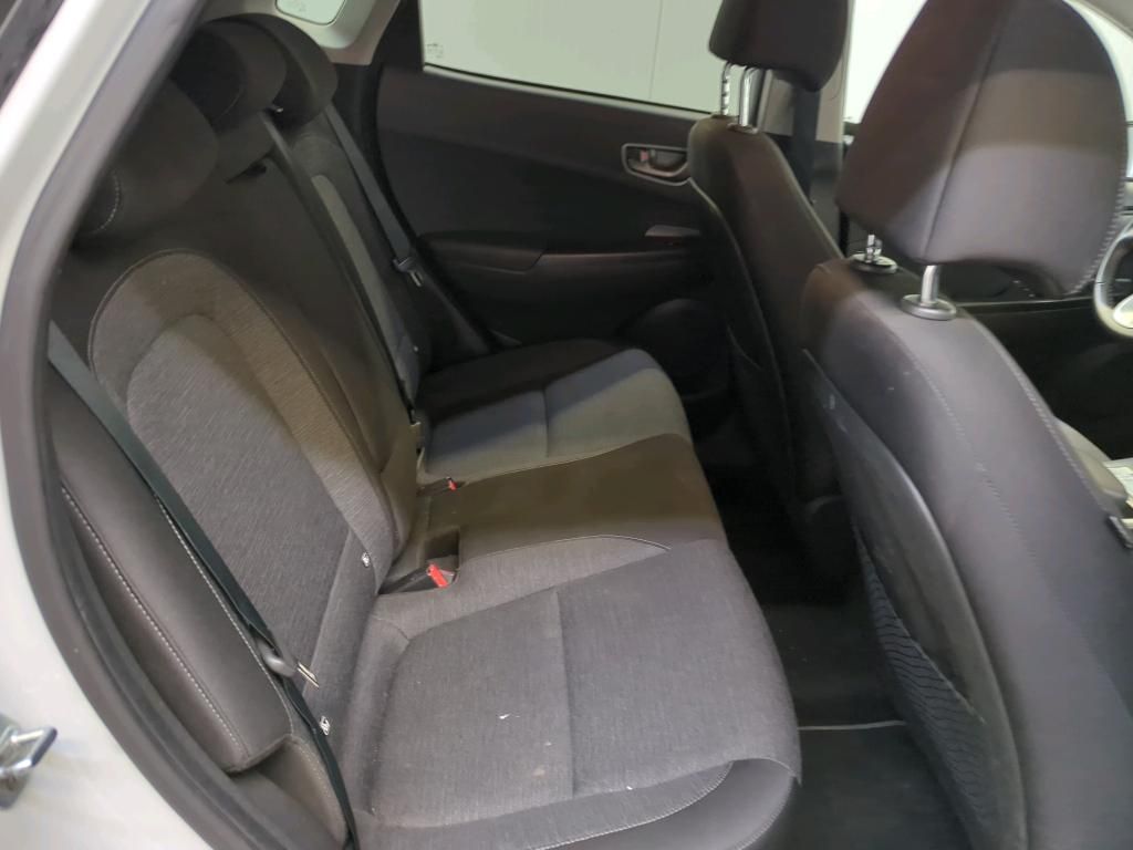 Hyundai Kona electric drive 150 kW Plus 2WD