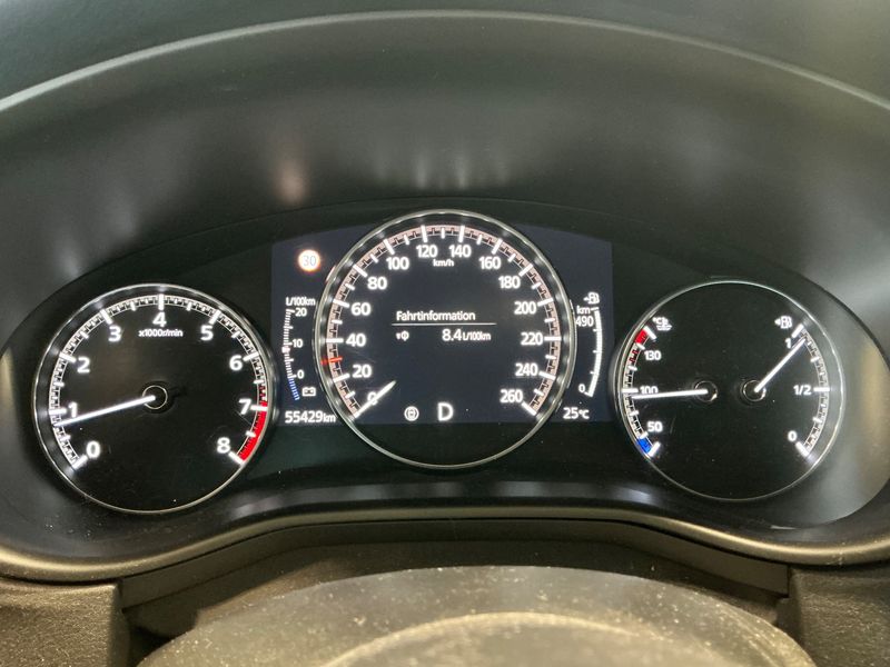 Mazda CX-30 2.0 Skyactiv-X Mild-Hybrid GT+ — zdjęcie 13