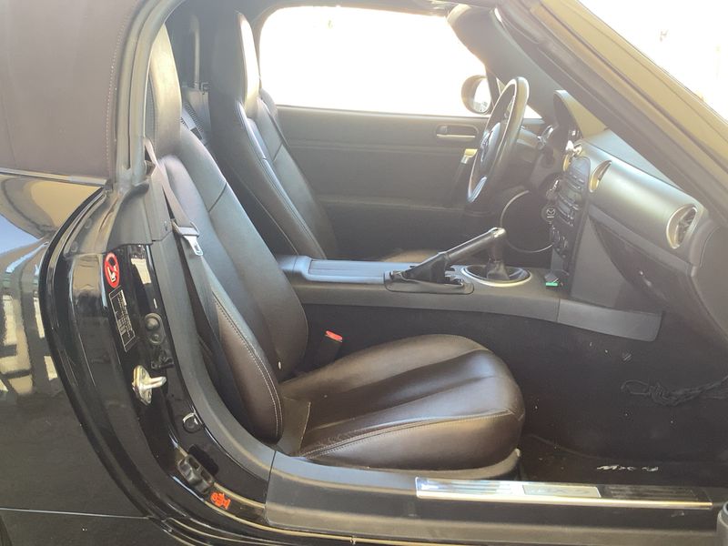 Mazda MX-5 1.8 Niseko — zdjęcie 14