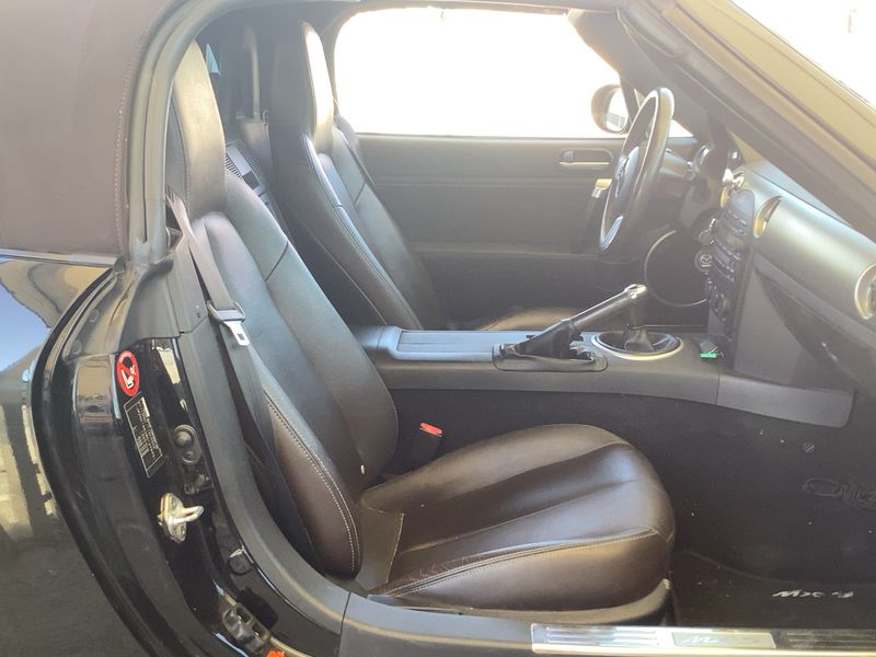 Mazda MX-5 1.8 Niseko — zdjęcie 11
