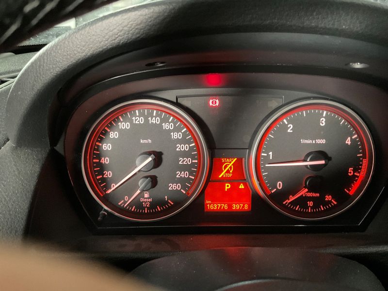 BMW X1 xDrive 20d — zdjęcie 13