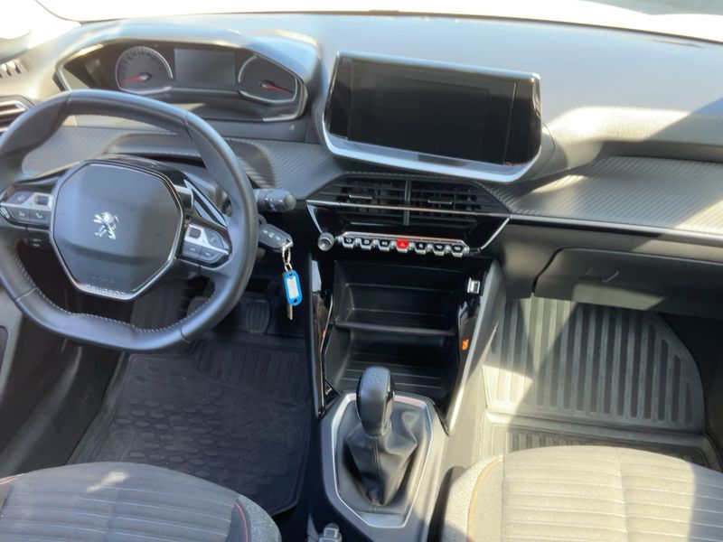 Peugeot 208 1.2 PureTech Active 2021 – снимка 17