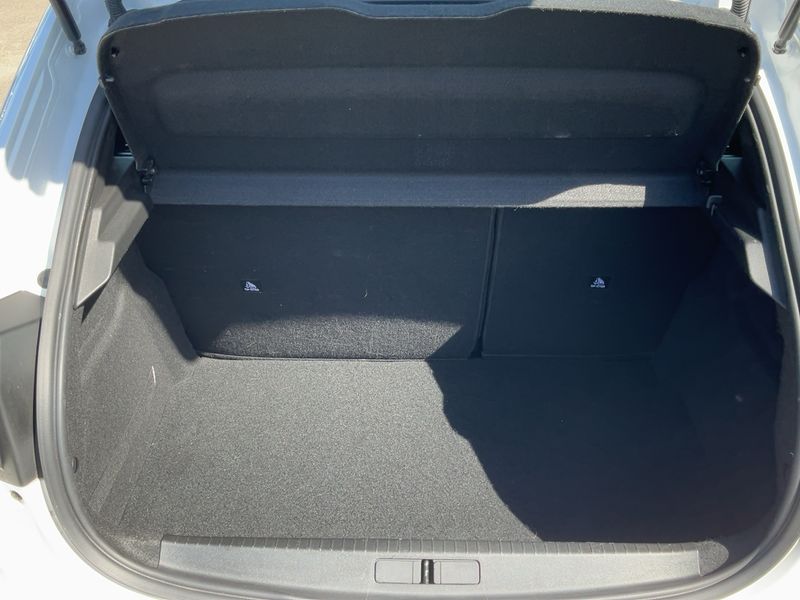 Peugeot 208 1.2 PureTech Active 2021 – снимка 15