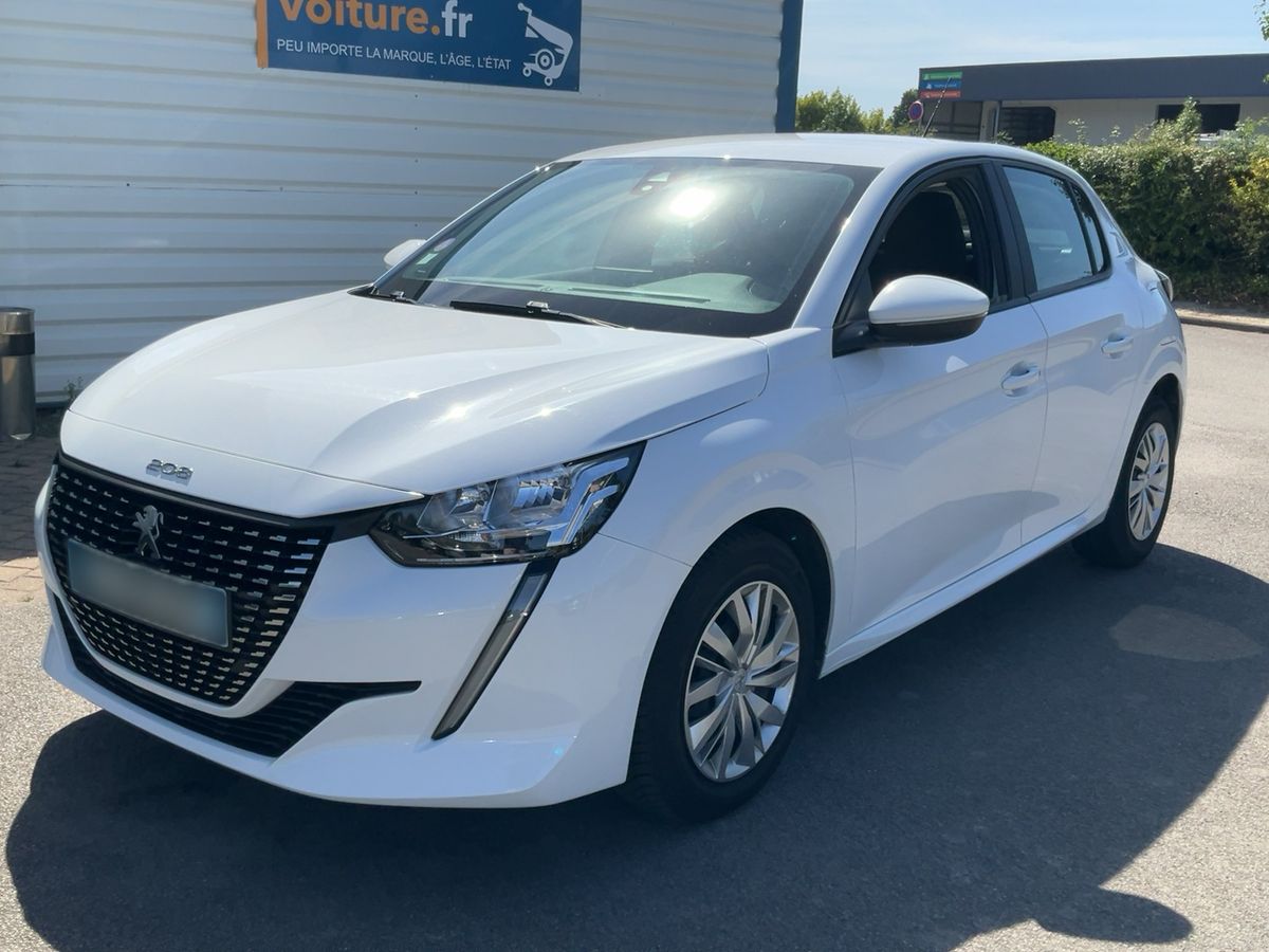 Peugeot 208 2021 — photo 1