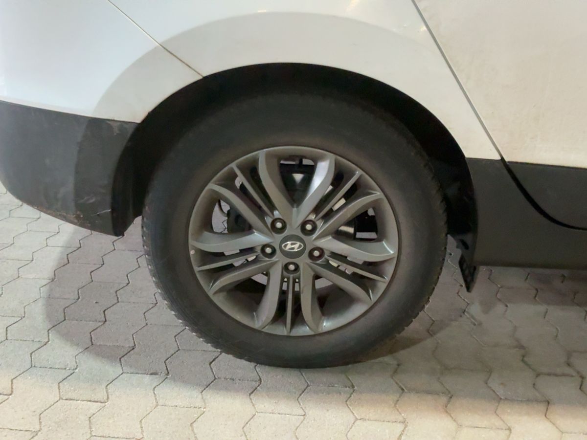 Hyundai Tucson 2015 — photo 10