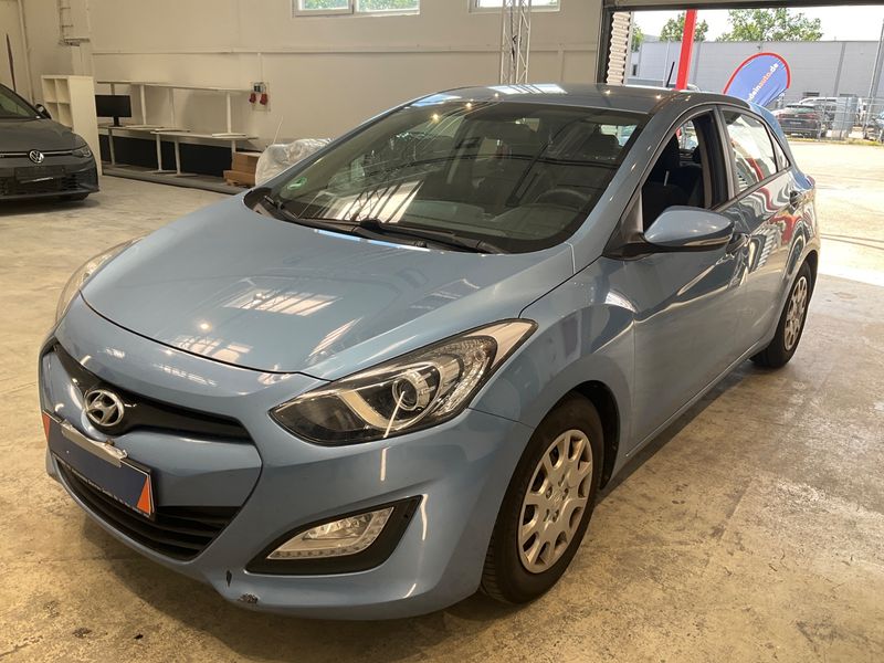 Hyundai i30 1.4 CRDi Classic 2013 – снимка 1