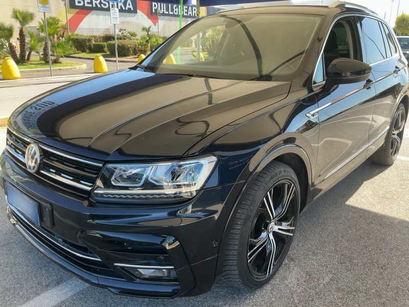 Volkswagen Tiguan 2.0 TDI Executive 4Motion BlueMotion Tech 2017 – снимка 2