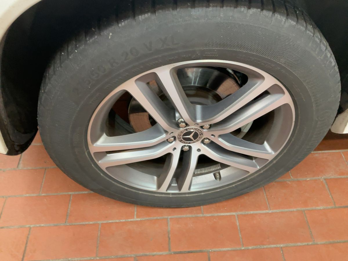 Mercedes-Benz GLE-Klasse 2023 — photo 10