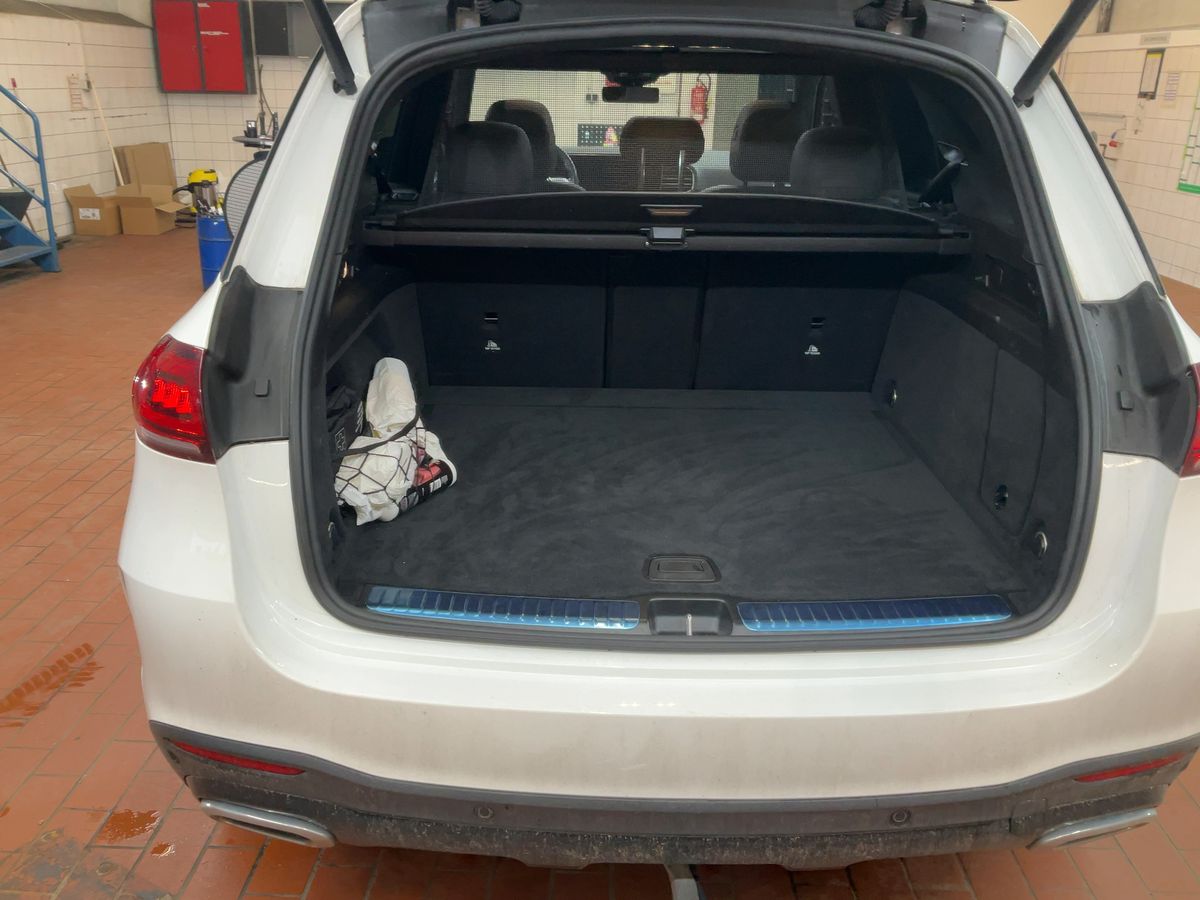 Mercedes-Benz GLE-Klasse 2023 — photo 16