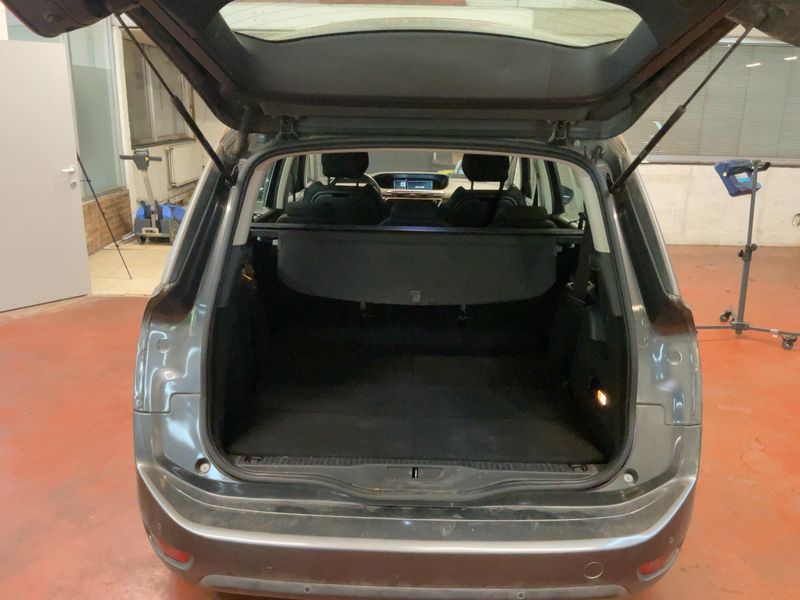 Citroen C4 Grand Picasso 1.6 e-HDi Intensive 2015 – снимка 15