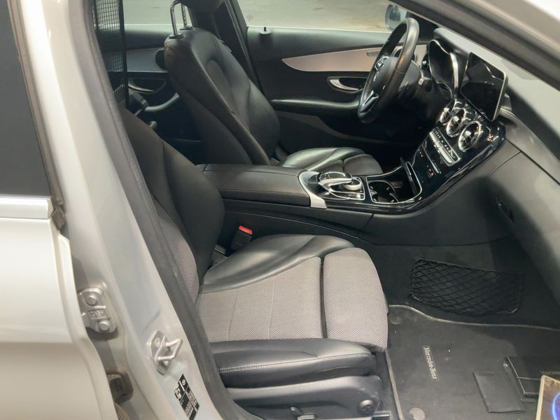 Mercedes-Benz C-Klasse C 220 d T Avantgarde 2019 – снимка 17