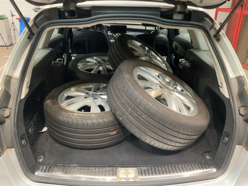 Mercedes-Benz C-Klasse C 220 d T Avantgarde 2019 – снимка 16