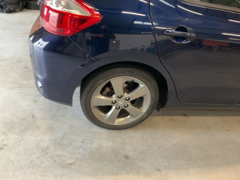 Toyota Auris 1.8 Hybrid Executive 2012 – снимка 9