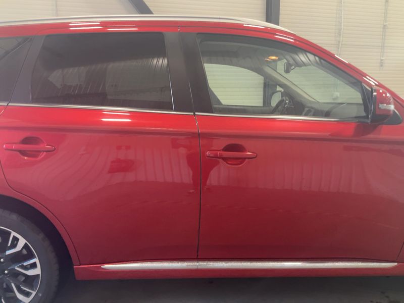 Mitsubishi Outlander 2.0 PHEV PHEV Basis 4WD — zdjęcie 7