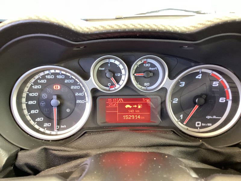 Alfa Romeo MiTo 1.3 JTD Turismo — zdjęcie 13