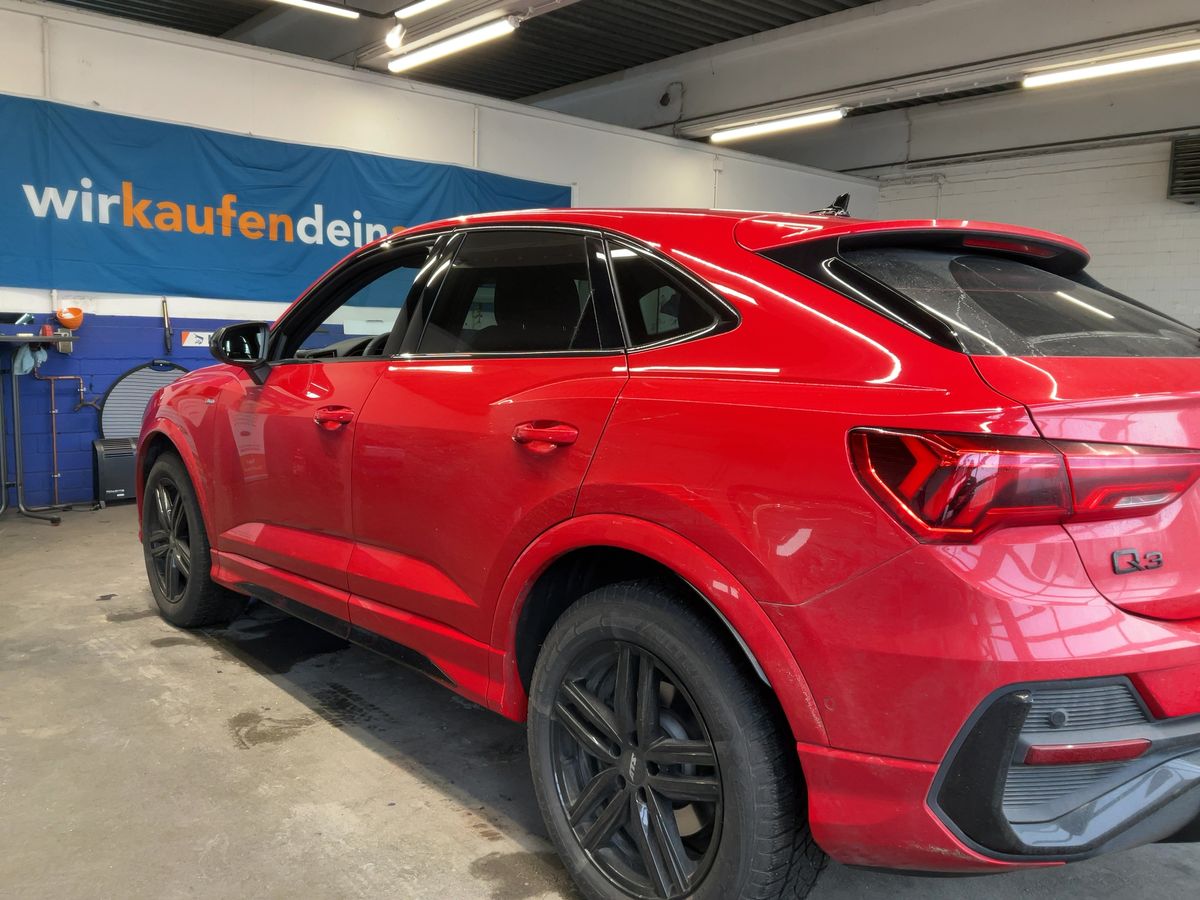 Audi Q3 2024 — photo 7