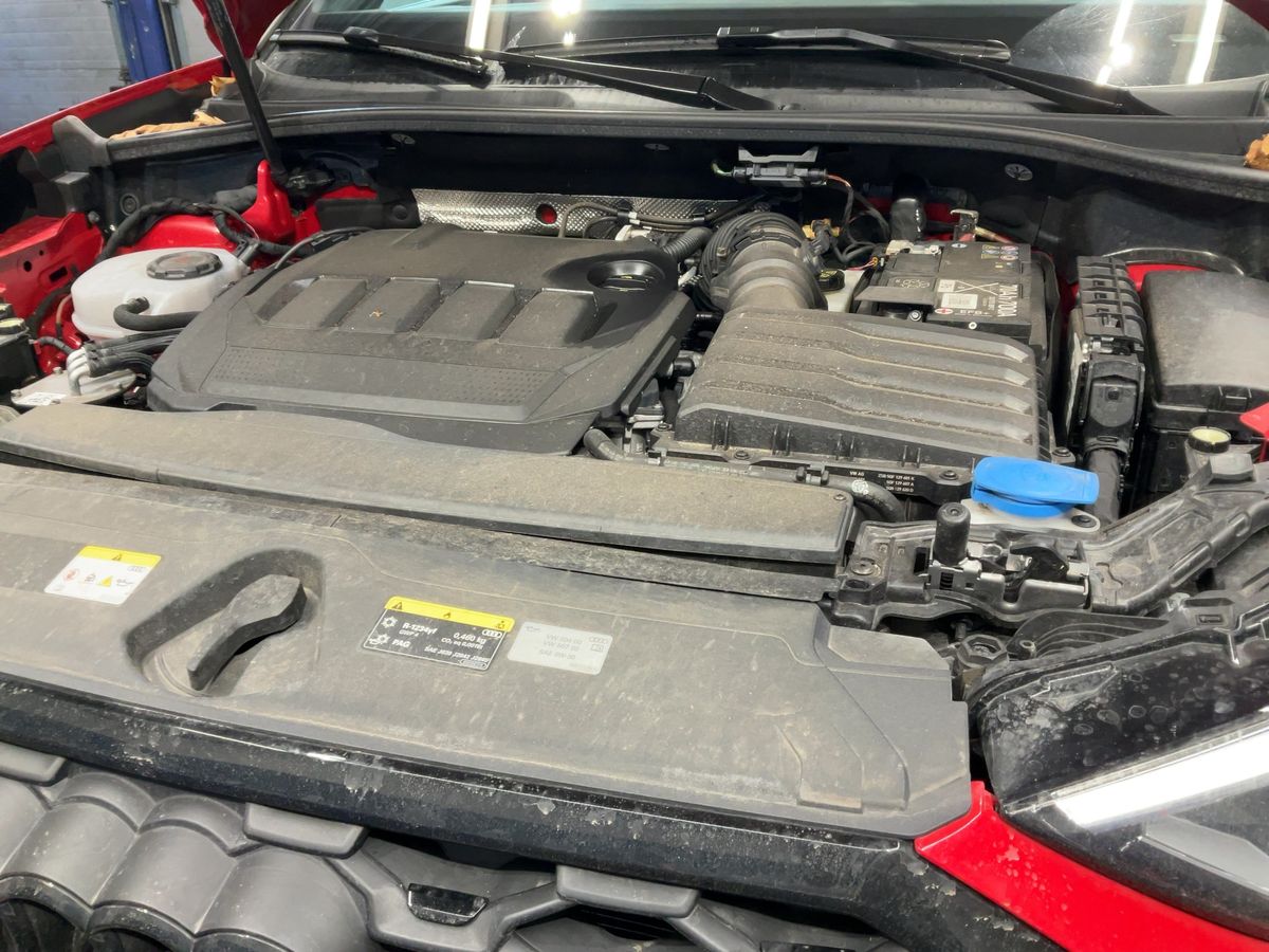 Audi Q3 2024 — photo 23
