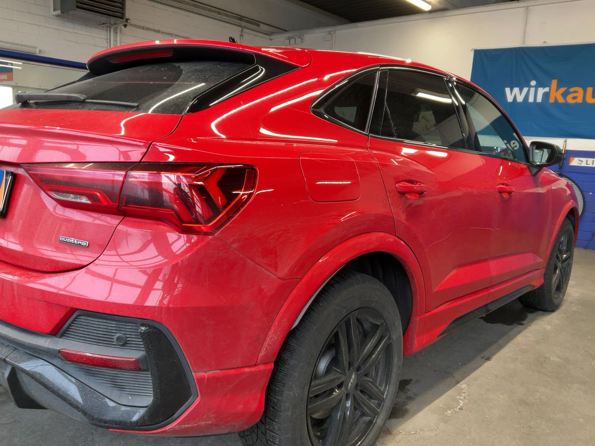 Audi Q3 2024 — photo 9