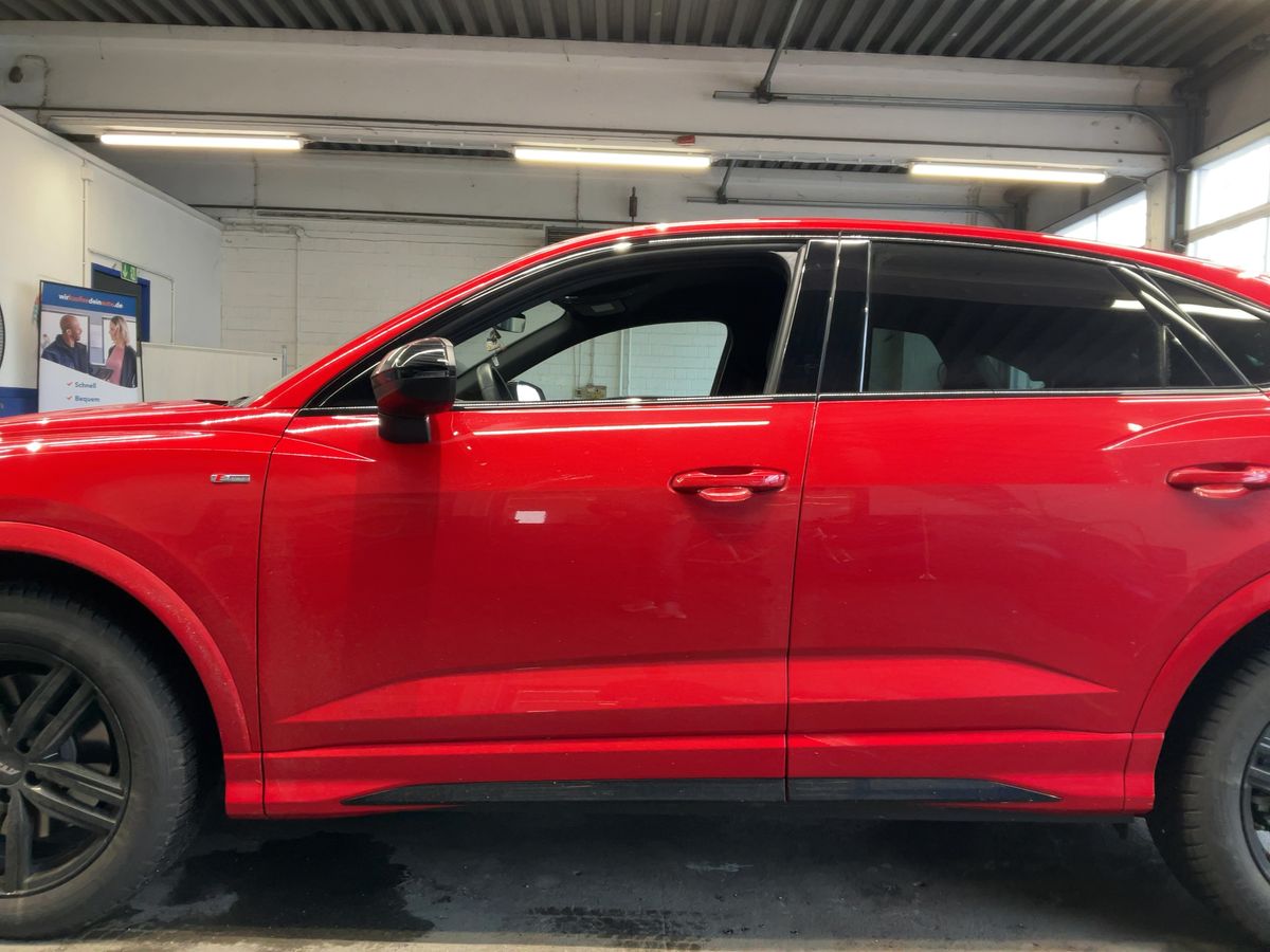 Audi Q3 2024 — photo 5