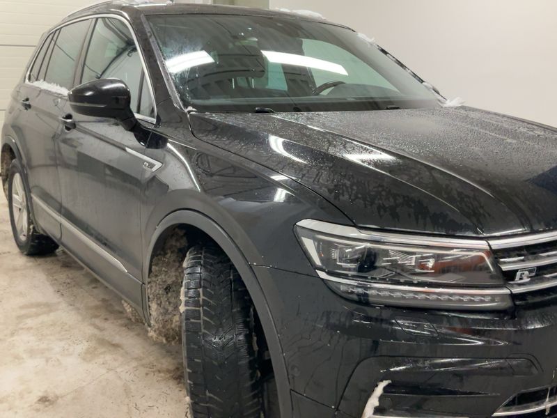 Volkswagen Tiguan 2.0 TDI Highline 4Motion BlueMotion Tech — zdjęcie 8