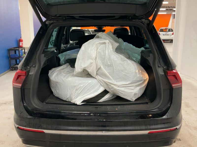 Volkswagen Tiguan 2.0 TDI Highline 4Motion BlueMotion Tech — zdjęcie 10