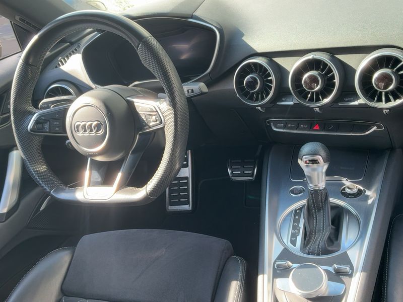 Audi TT 40 TFSI — zdjęcie 12