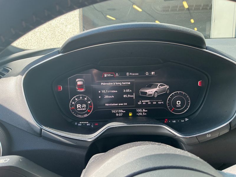 Audi TT 40 TFSI — zdjęcie 13