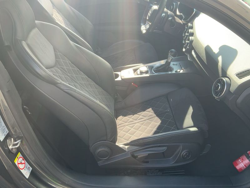 Audi TT 40 TFSI — zdjęcie 11