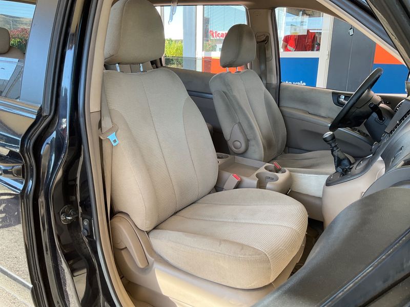 Kia Carnival 2.9 CRDi VGT Emotion — zdjęcie 3
