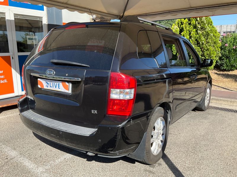 Kia Carnival 2.9 CRDi VGT Emotion — zdjęcie 2