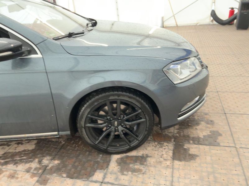 Volkswagen Passat 2.0 TDI Business Edition BlueMotion Tech 2014 – снимка 12