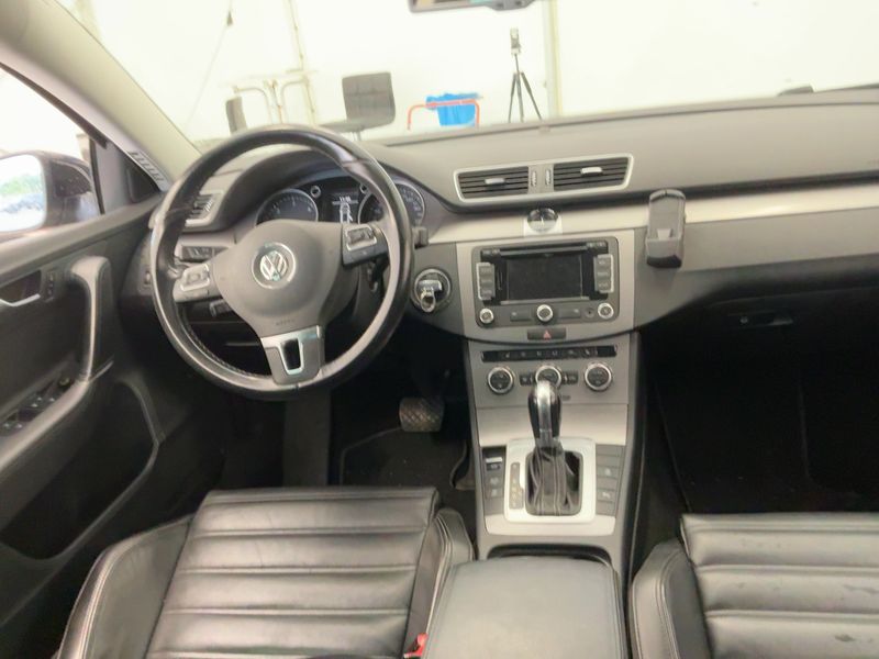 Volkswagen Passat 2.0 TDI Business Edition BlueMotion Tech 2014 – снимка 18