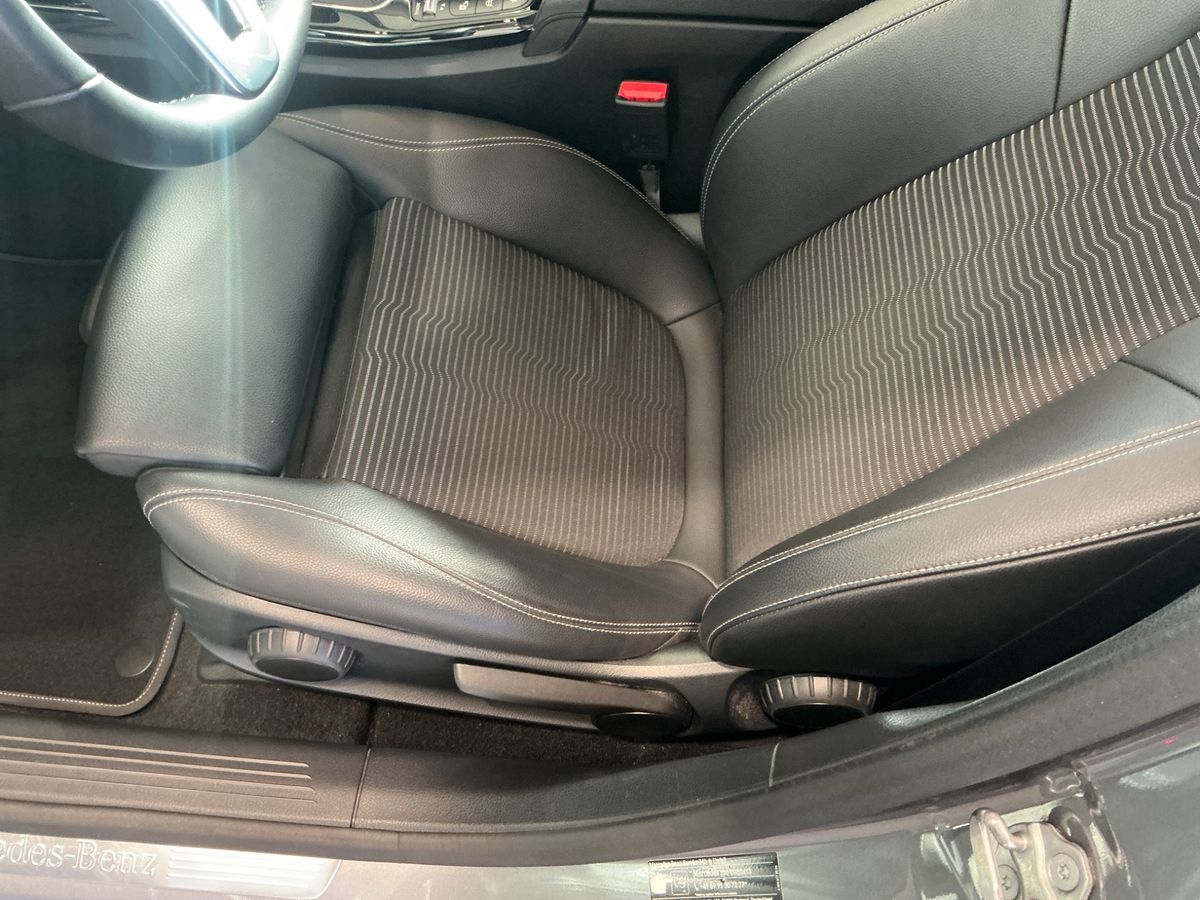 Mercedes-Benz A-Klasse 2021 — photo 32