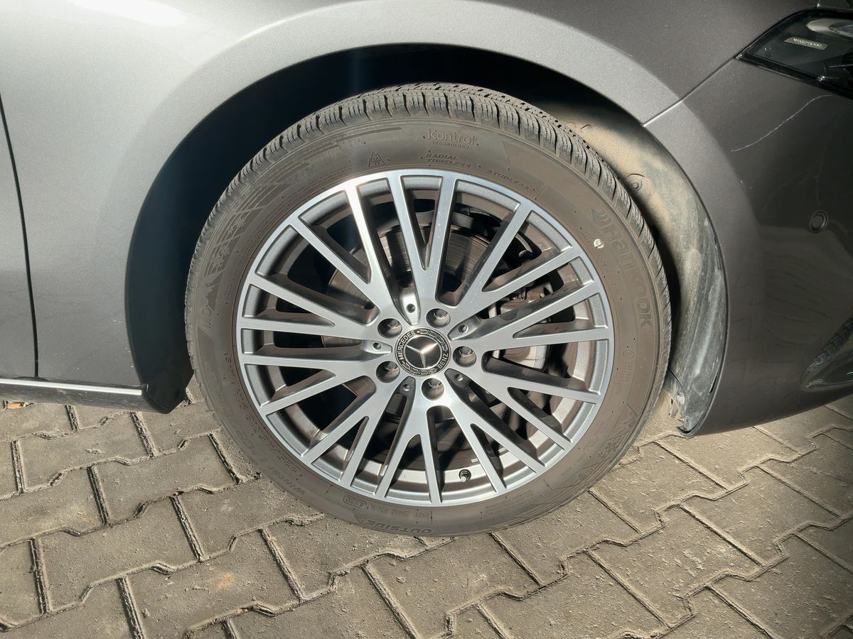 Mercedes-Benz A-Klasse 2021 — photo 13