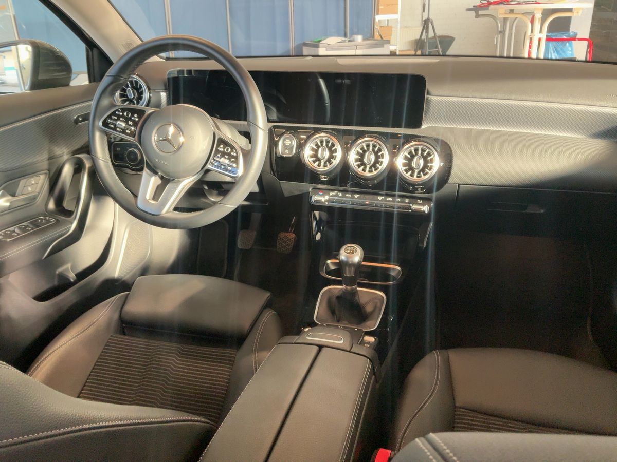 Mercedes-Benz A-Klasse 2021 — photo 20
