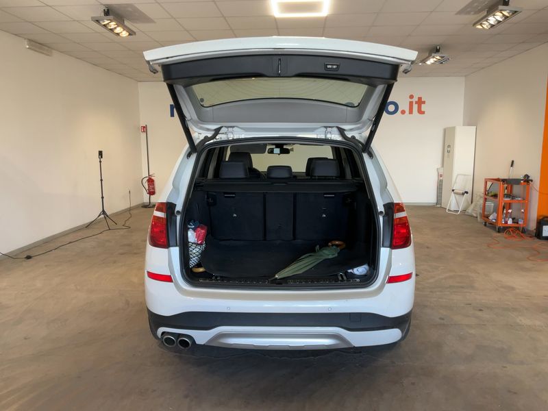 BMW X3 xDrive 30d — zdjęcie 10