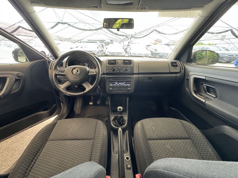 Skoda Roomster 1.2 TSI Easy — zdjęcie 11