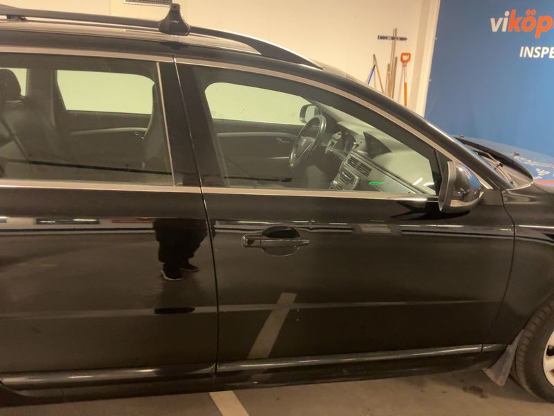 Volvo V70 2.0 T5 Momentum — zdjęcie 7