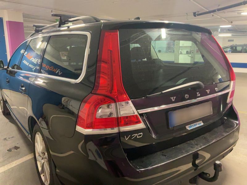Volvo V70 2.0 T5 Momentum — zdjęcie 3