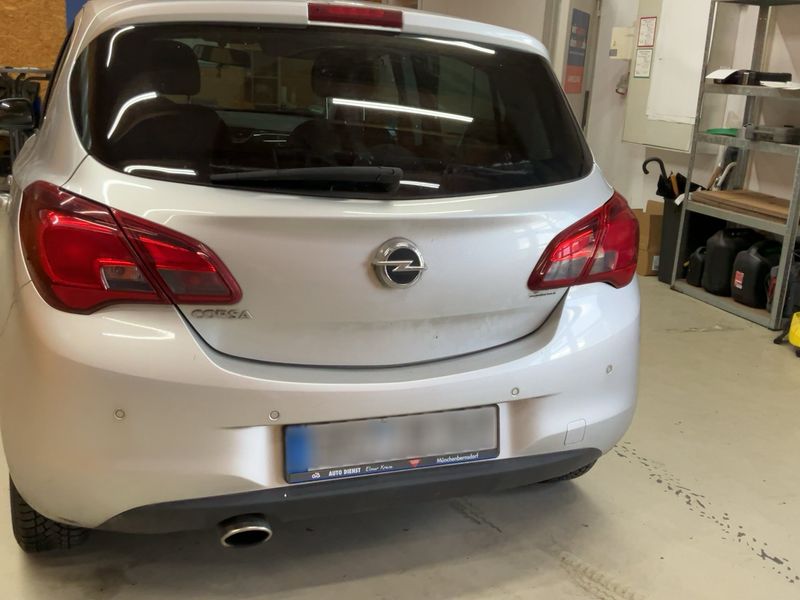Opel Corsa 1.4 Color Edition 2017 – снимка 7