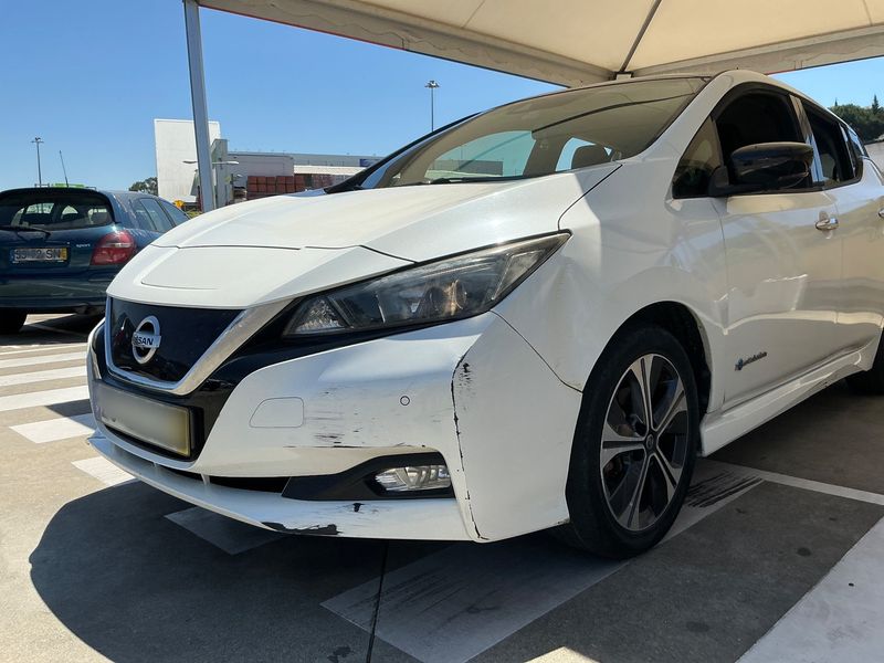 Nissan Leaf electric drive 110 kW N-Connecta — zdjęcie 2
