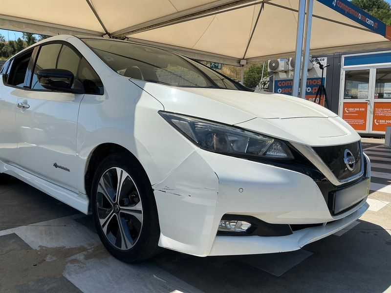 Nissan Leaf electric drive 110 kW N-Connecta — zdjęcie 8