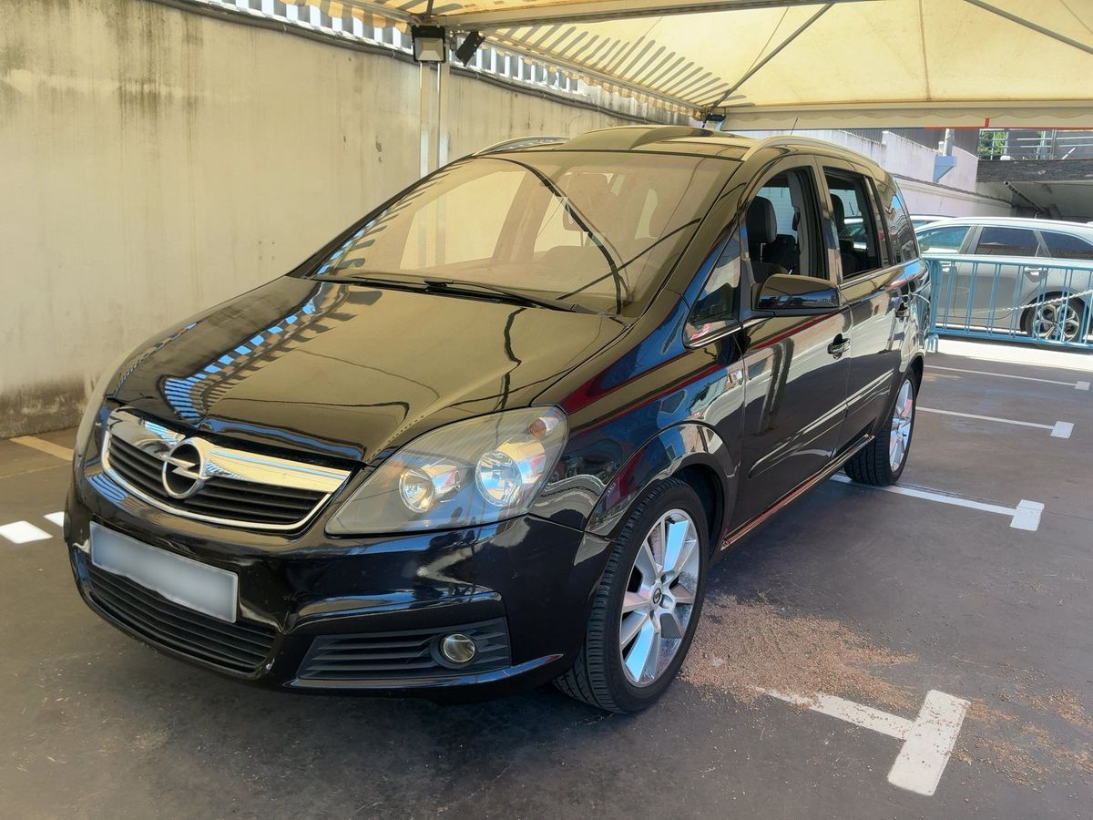 Opel Zafira 2007 — photo 1